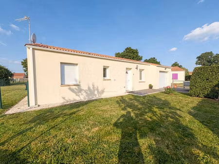 vente maison sainte cecile  85m² 4 pièces 205 000€ avec garage