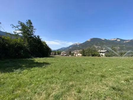 vente terrain 590 m² eygliers (05600)