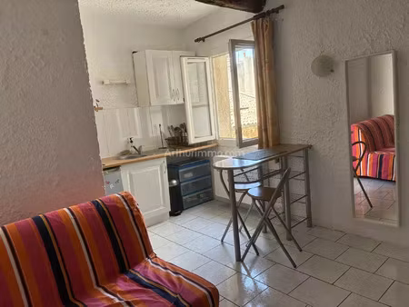 location appartement 1 pièces 16 m2 à aix-en-provence