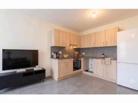 location appartement  m² t-2 à cruseilles  790 €