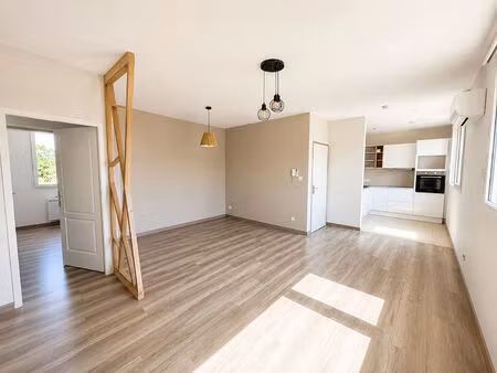 location appartement 3 pièces  66.93m²  saint