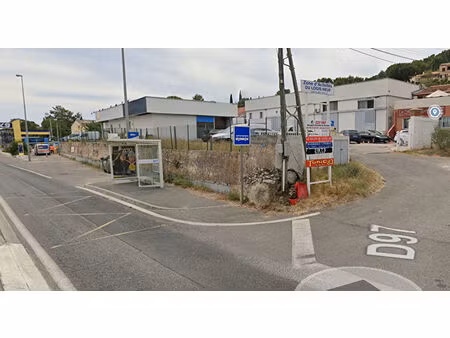 location local commercial  96.00m²  toulon