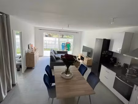 location maison 3 pièces 68 m2 à arsac