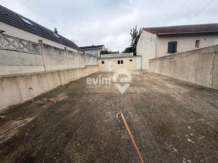 terrain de 124 m² avec dépendance aménagée ? fort potentiel d'investissement !