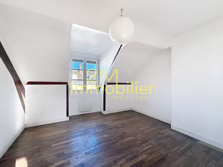 a louer - appartement 2/3 pièces à melun