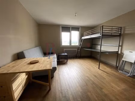 studio meuble