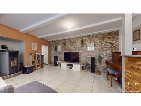 voray sur l'ognon - maison de ville mitoyenne 3 chambres
