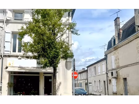 immeuble cognac m² t-0 à vendre  198 000 €