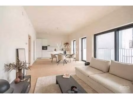 coeur d'xl - bel appartement 2 chambres avec terrasse arrièr