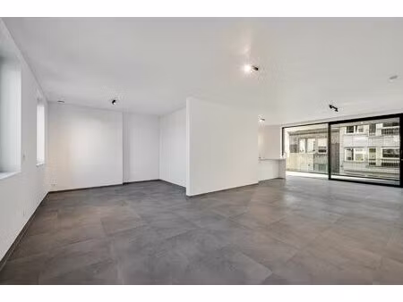 appartement à louer à jacques eggermontstraat 12 ledeberg (rbw11798)