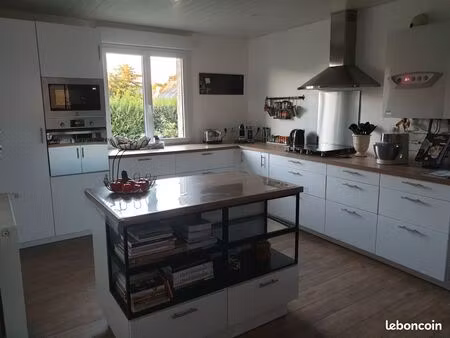 maison 160 m2 - 8 pièces