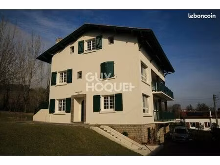 appartement 6 pièces 168 m²
