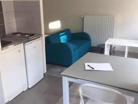 studio meublé