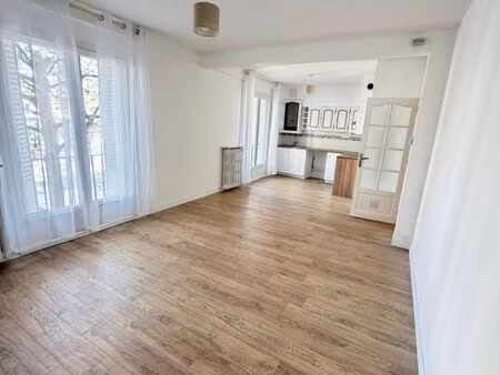 appartement 3 pièces 60 m²