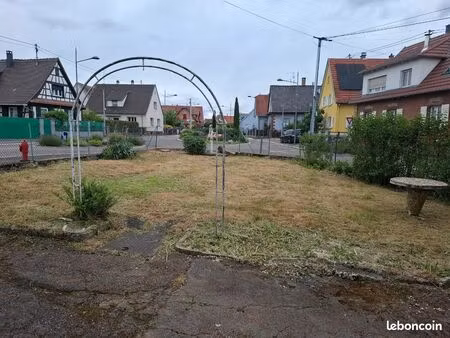 appartement 2 pièces 80 m2 plein pied