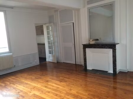 très beau t2 – auxerre centre
