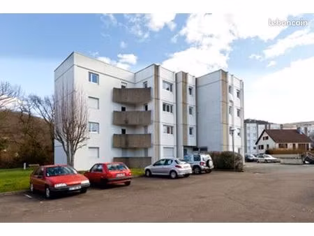 appartement 4 pièces 82 m²