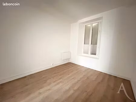 studio 1 pièce 25 m²