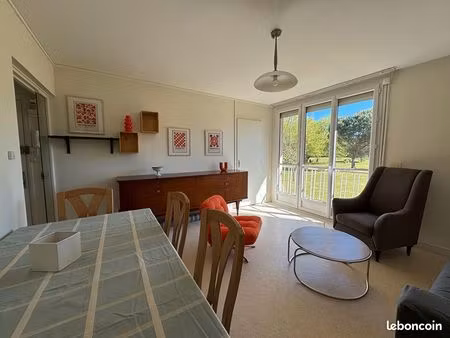 appartement 1 pièce 9 m²