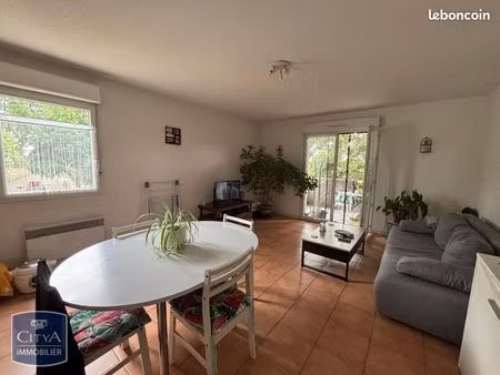 appartement 3 pièces 65 m²