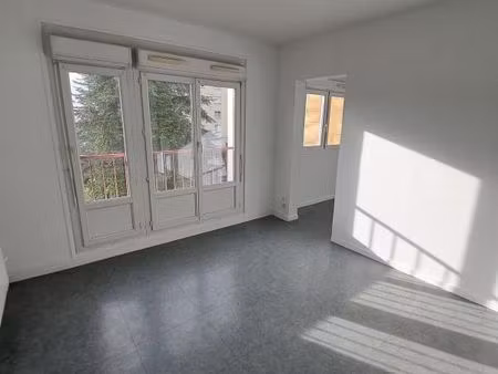 appartement 4 pièces 75 m²