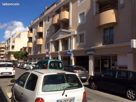 appartement 3 pièces hyeres gare