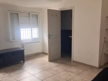 studio 1 pièce 25 m²