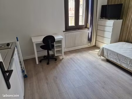 studio meublé
