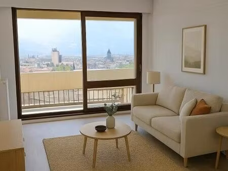 appartement 5 pièces 99 m²
