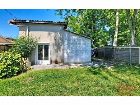 maison amou m² t-2 à vendre  95 000 €