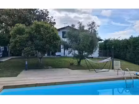 maison biaudos m² t-5 à vendre  385 000 €