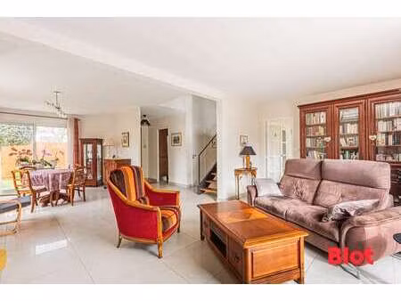 vente maison à nantes éraudière-renaudière (44000) : à vendre / 138m² nantes éraudière-ren