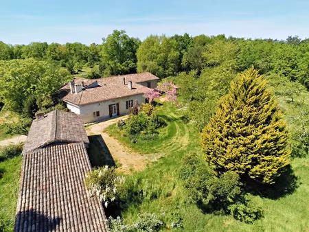 vente maison 4 pièces 110 m² saint-michel-de-montaigne (24230)