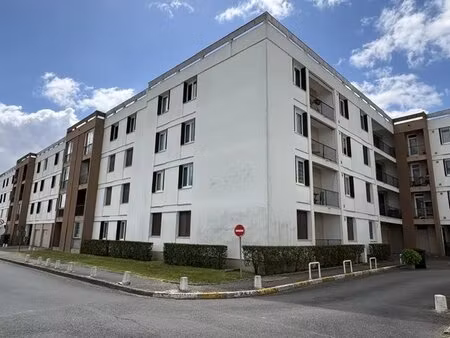 appartement t4 de 93.27m² sur merignac 33700