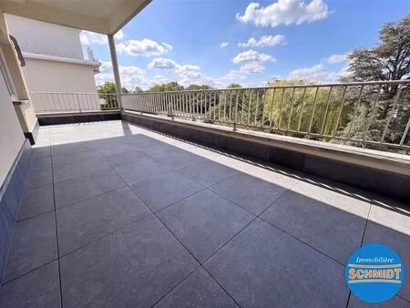appartement à louer avec terrasse et 1 chambre   auderghem (vbe31117)