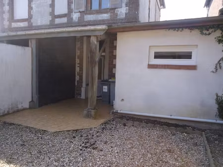 appartement rdc avec courette