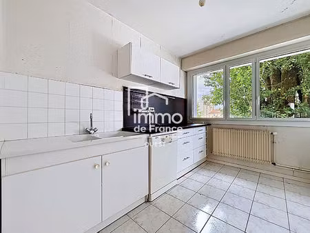 appartement la roche sur yon 4 pièce(s) 71 m2