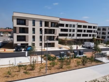 montbrison - superbe appartement f2