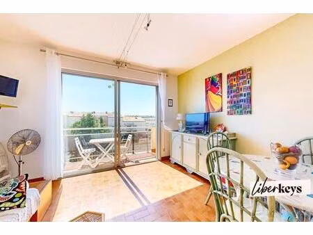 port-la-nouvelle : appartement t2 traversant et lumineux–double extérieur vue mer/lac