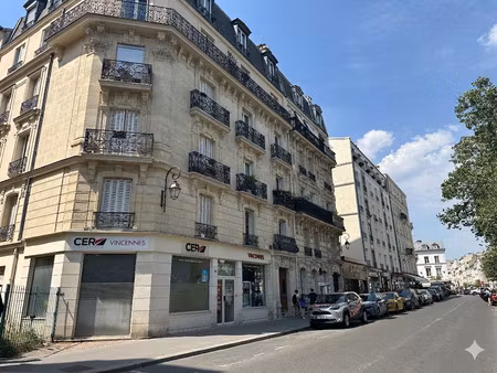 f3 meuble vincennes face au chateau !