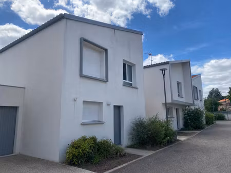 aussonne - villa t4 90 m2 avec jardin et garage