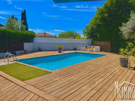 villa d'exception t6 avec deux dépendances à saint-jean-de-v