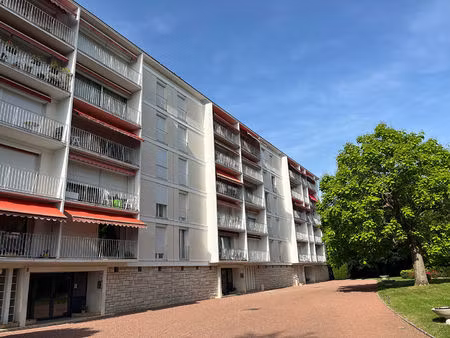 appartement sens 4 pièce(s) 94.35 m2