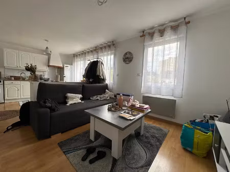 location appartement 2 pièces 38 m² à le mans (72000)