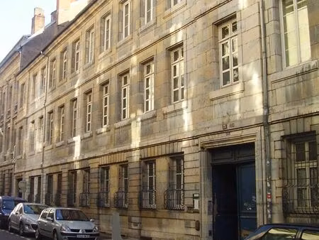 lot 2 f 2 besancon centre