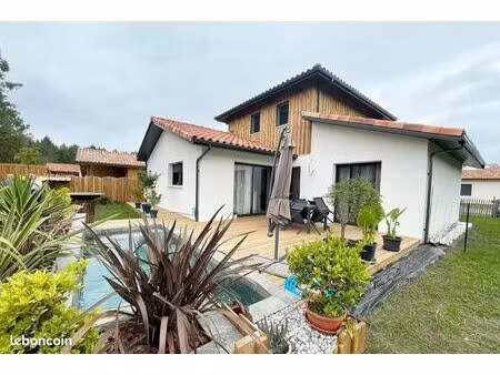 maison 5 pièces 130 m²