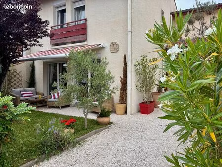 saint jean de luz  adorable maison