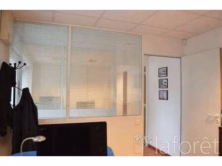 location bureaux et commerces à pont-l'abbé (29120) : à louer / 32m² pont-l'abbé