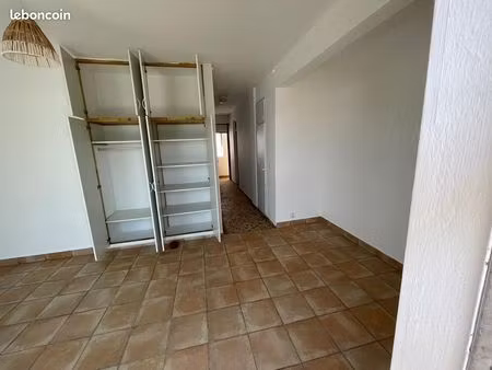 appartement t2 le moule
