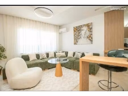 f3 avec terrasse et parking privé à louer – rueil-malmaison